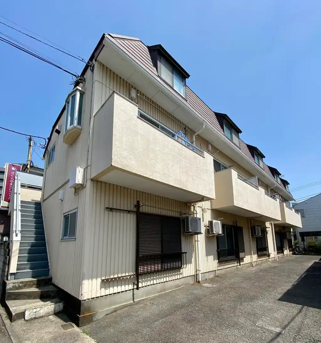 ネオカーサ 外観