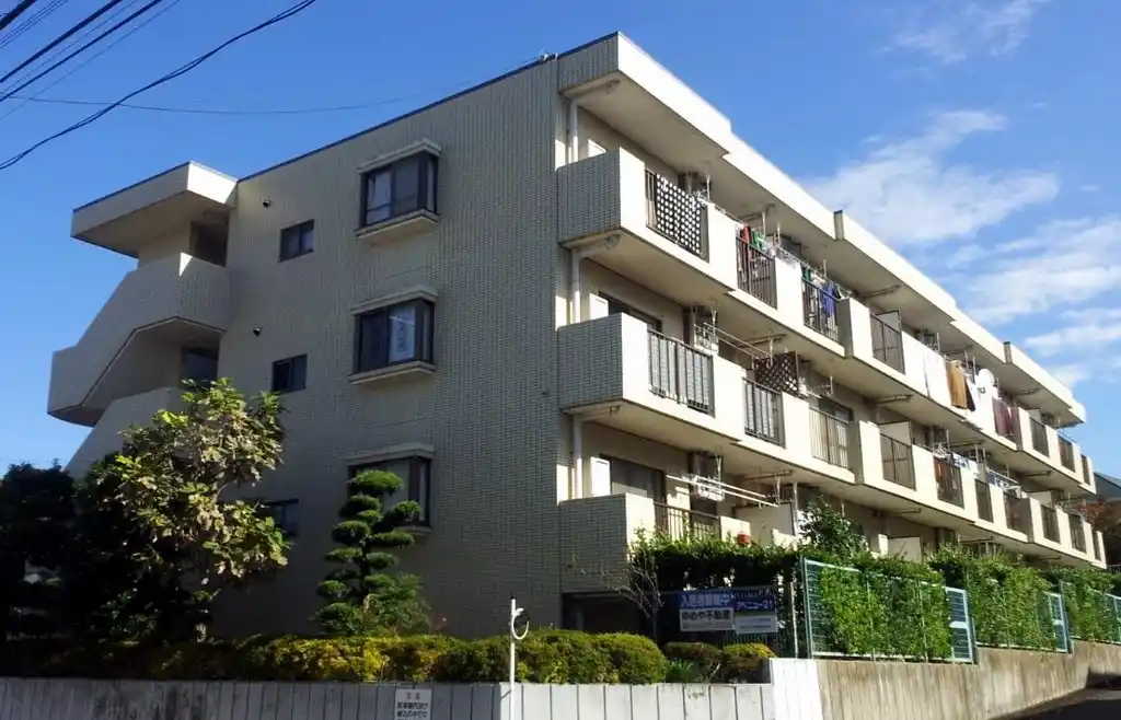 アベニュー21 外観