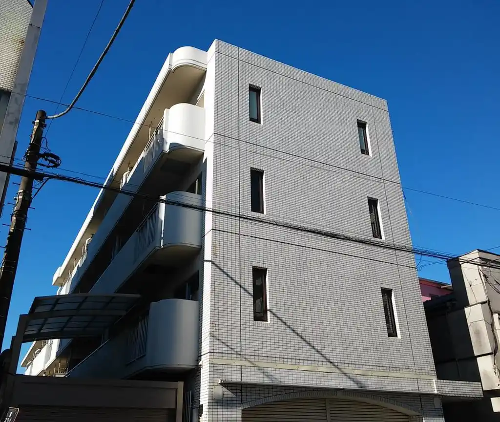 ロイヤル綱島 外観