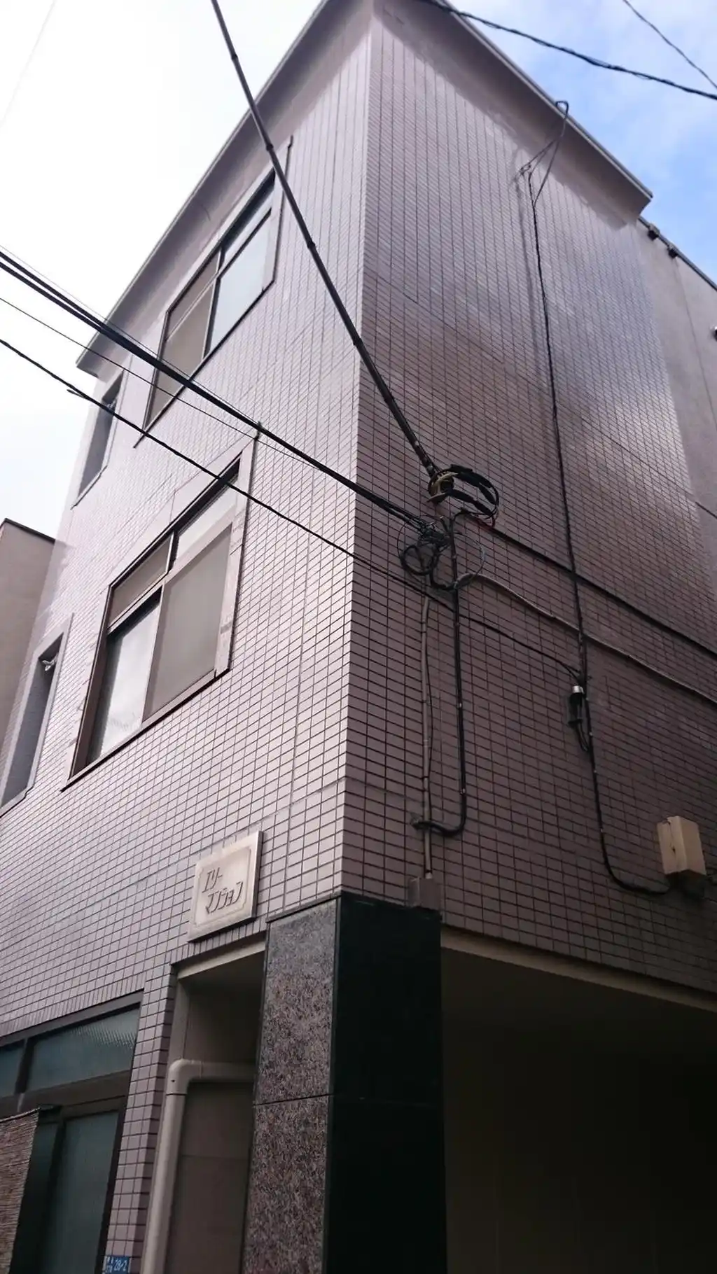 エリーマンション 外観