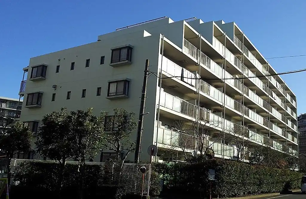シテイ194  横浜鴨居 外観