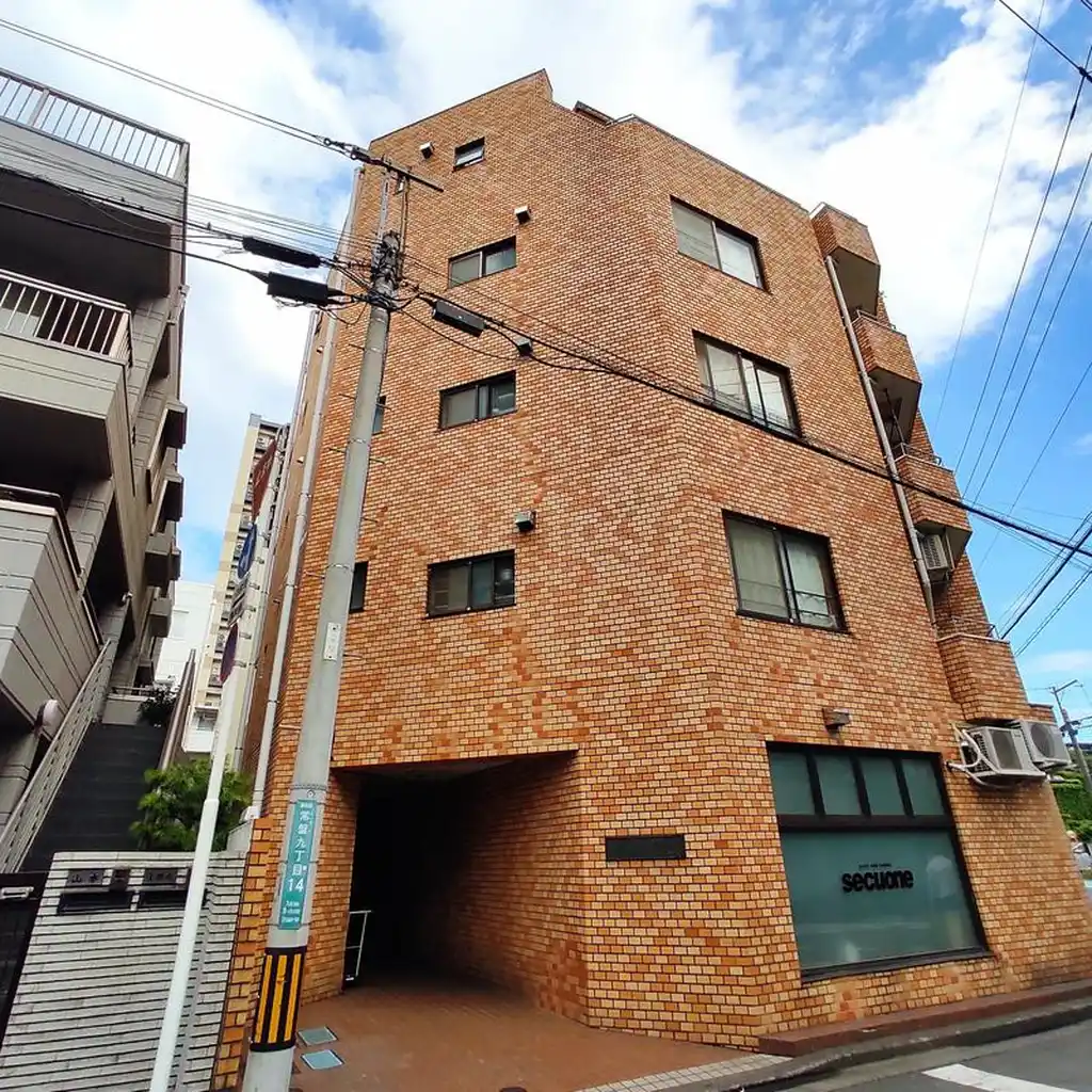 メゾン常盤 外観
