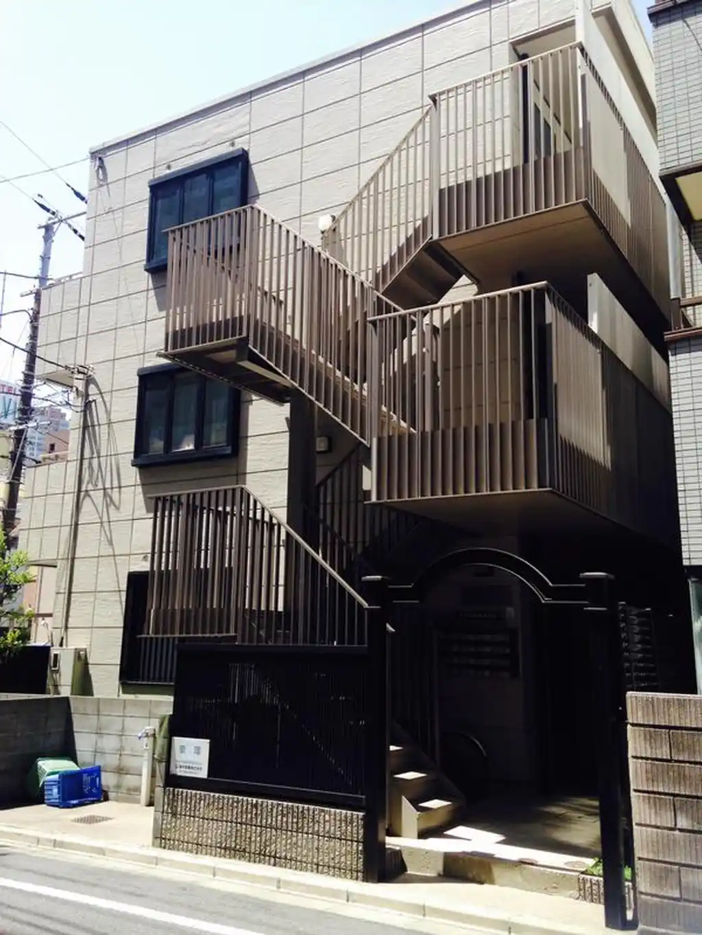 アリエホーム 外観