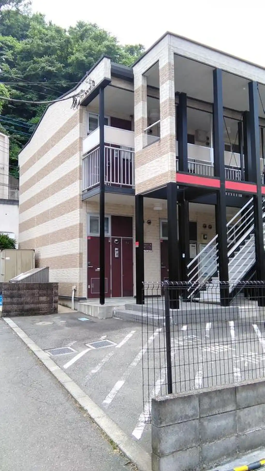 レオパレスコンフォート 外観