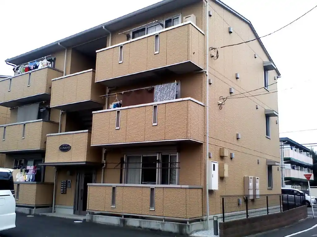 ラークヒルズD 外観