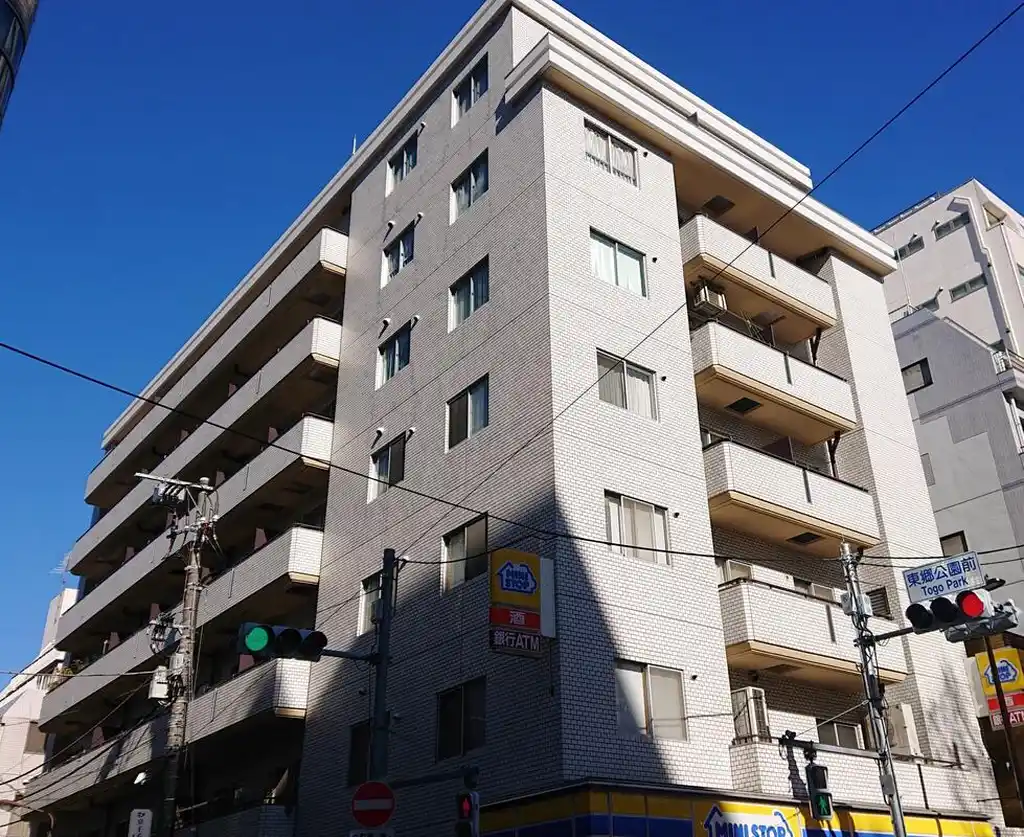 シルキーハイツ九段南 外観