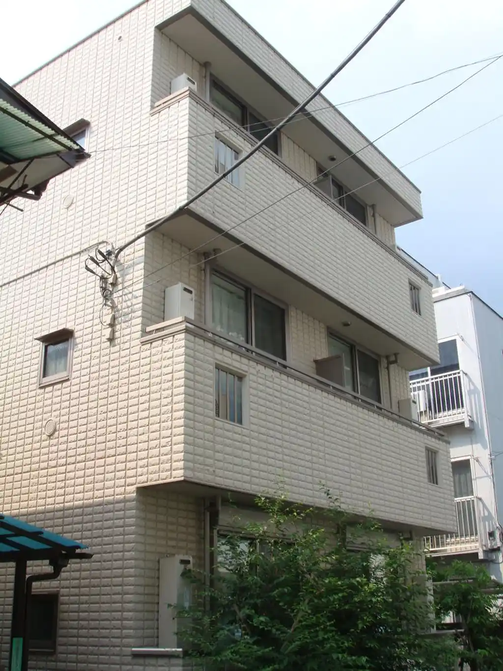 ピュアグリーン 外観