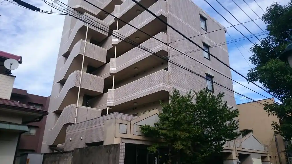 ウィンザーパレス川口 外観