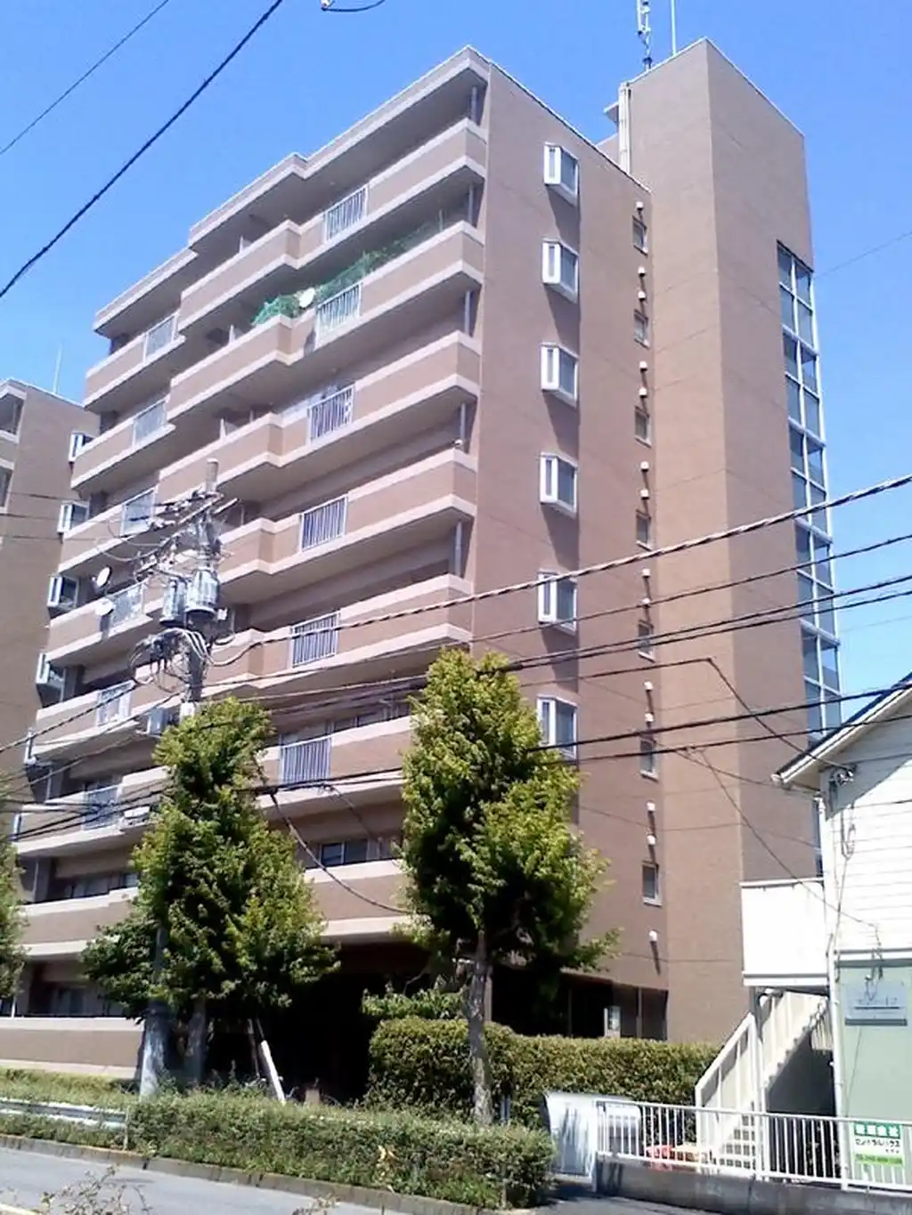 アドバンス明神町B棟 外観