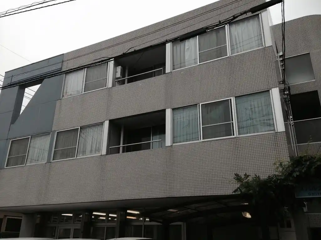 スバル大宮 外観