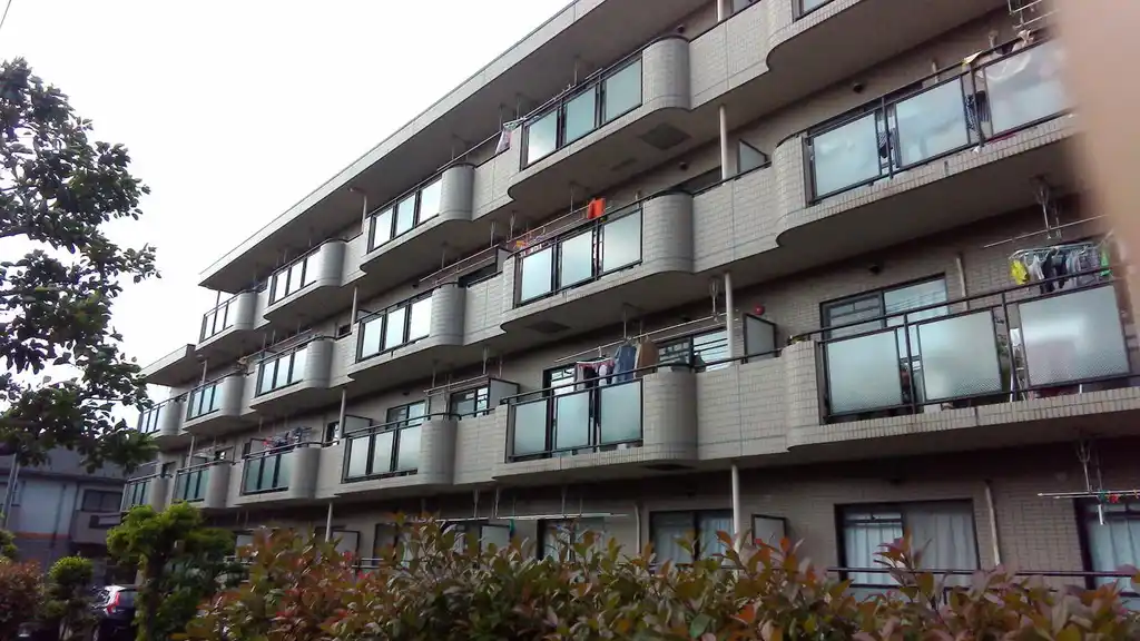 ファミール和光 III 外観