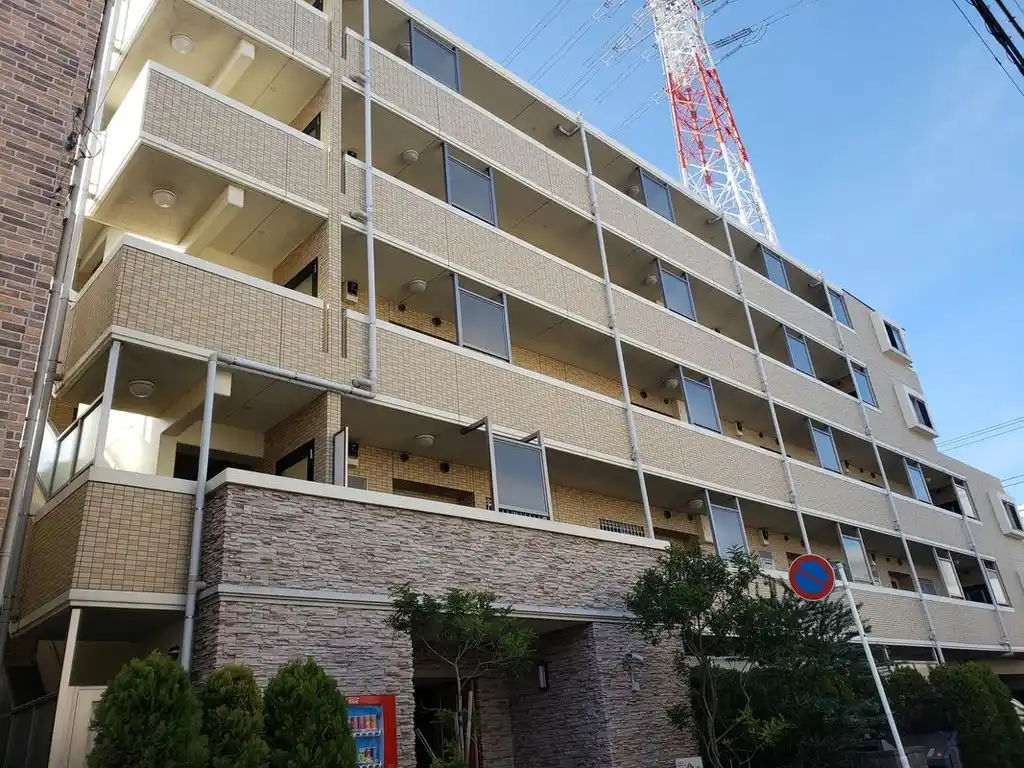ヴァレッタ 外観