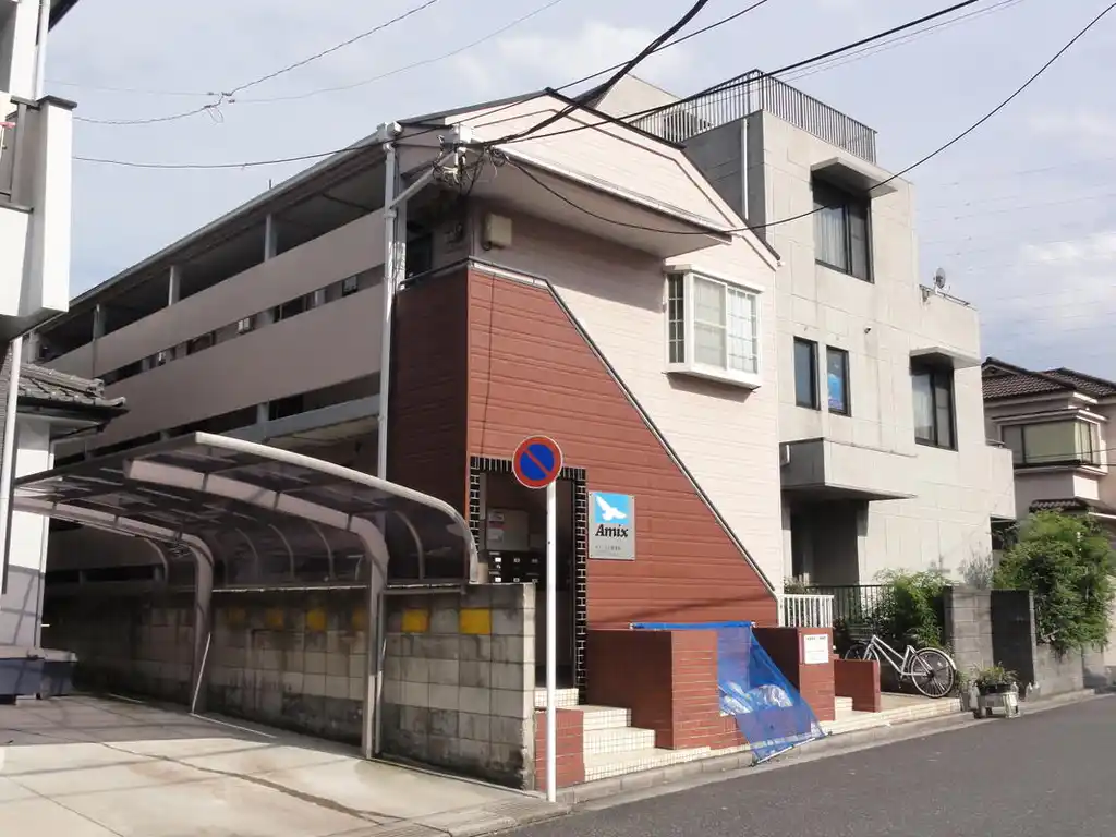 キャピタル南浦和 外観