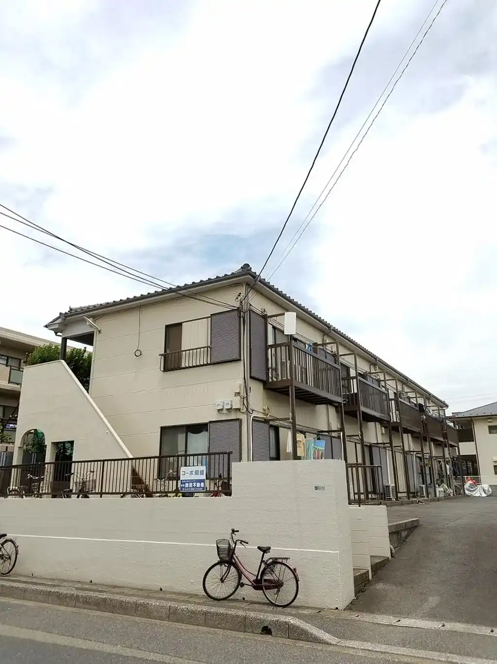コーポ岡崎 外観