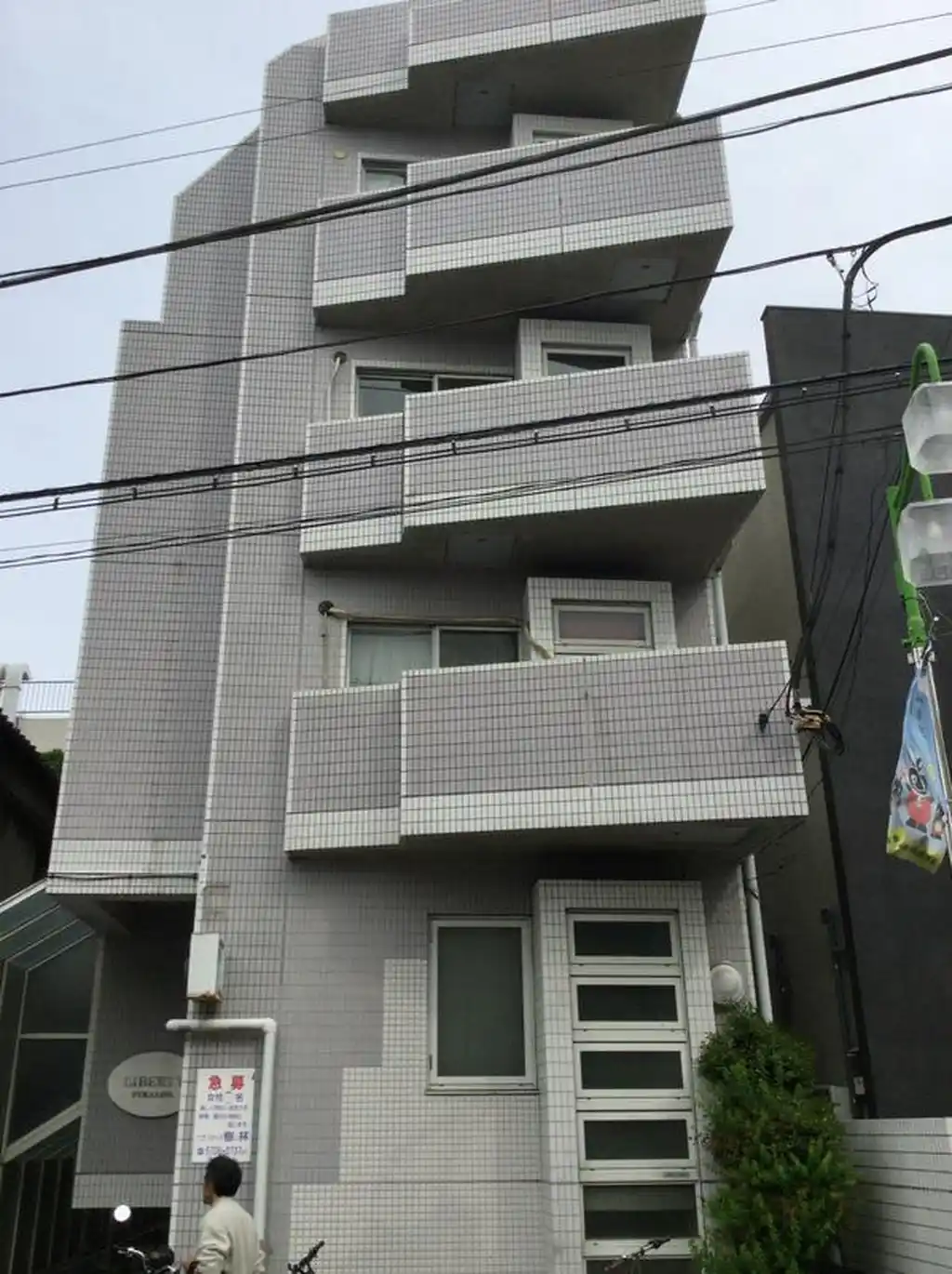 リバティフカサワ 外観