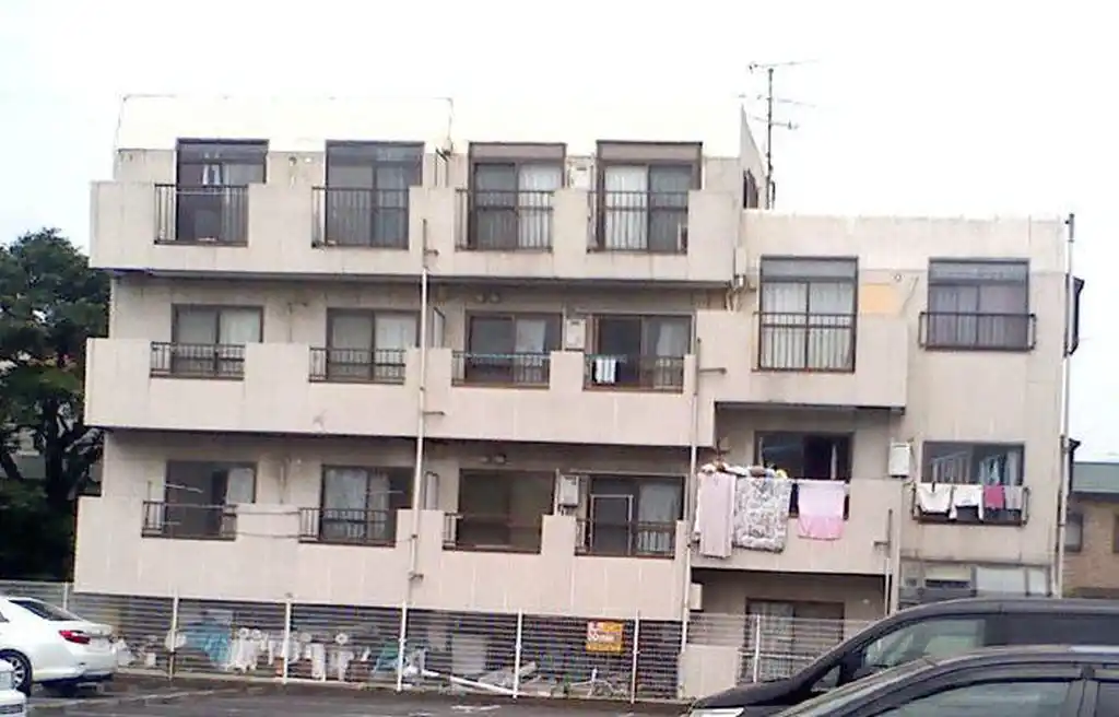 ドミールII 外観