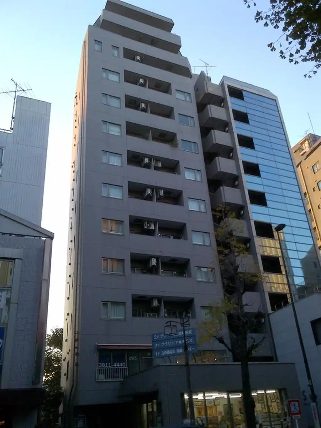 アールクレエ本郷 外観