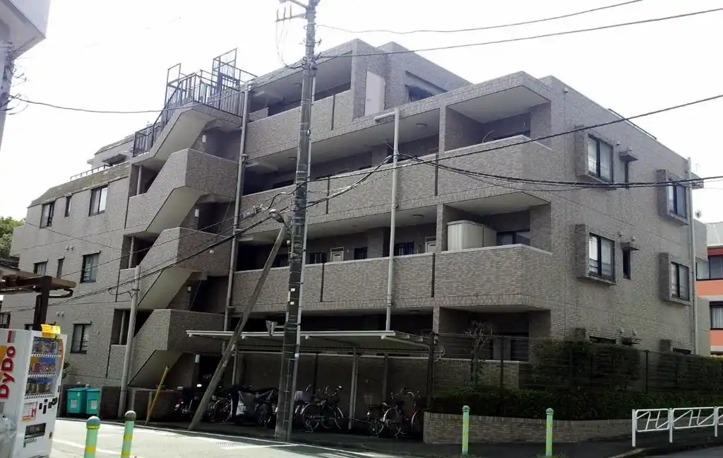 ライオンズマンション京王南大沢 外観