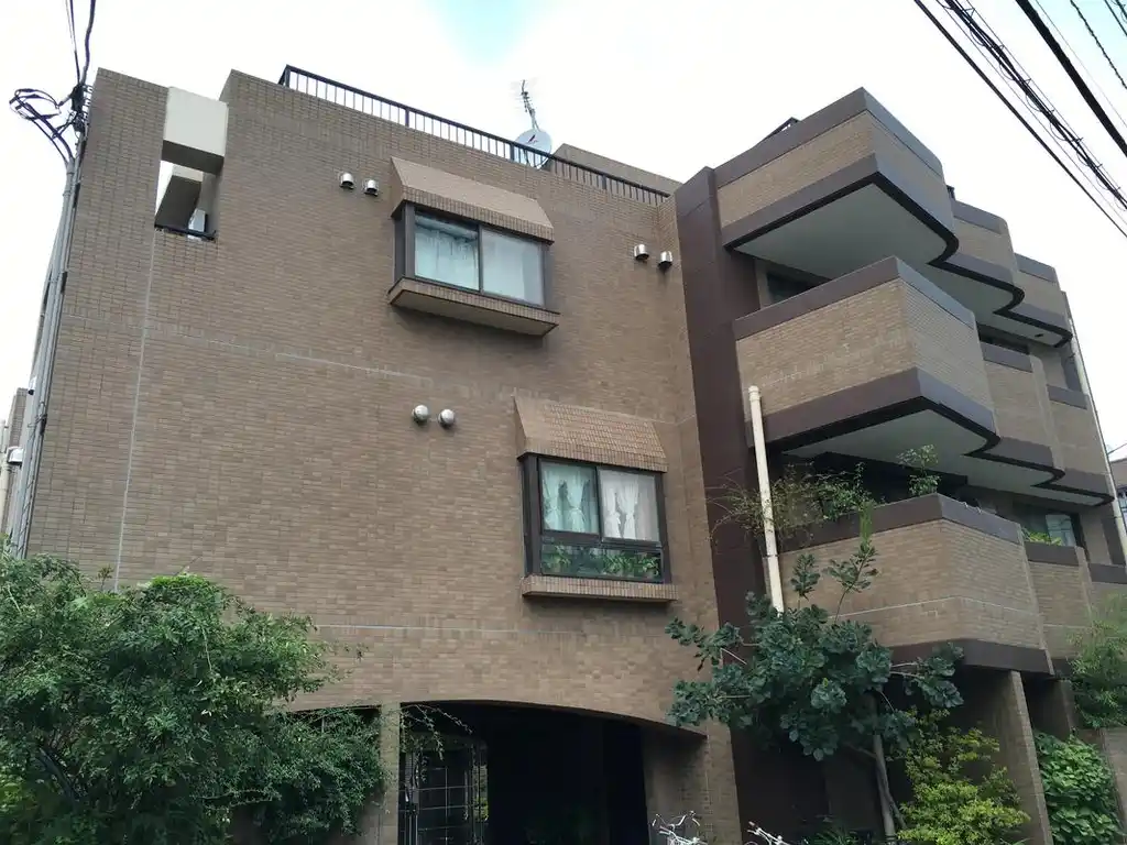 ウィスタリア 外観