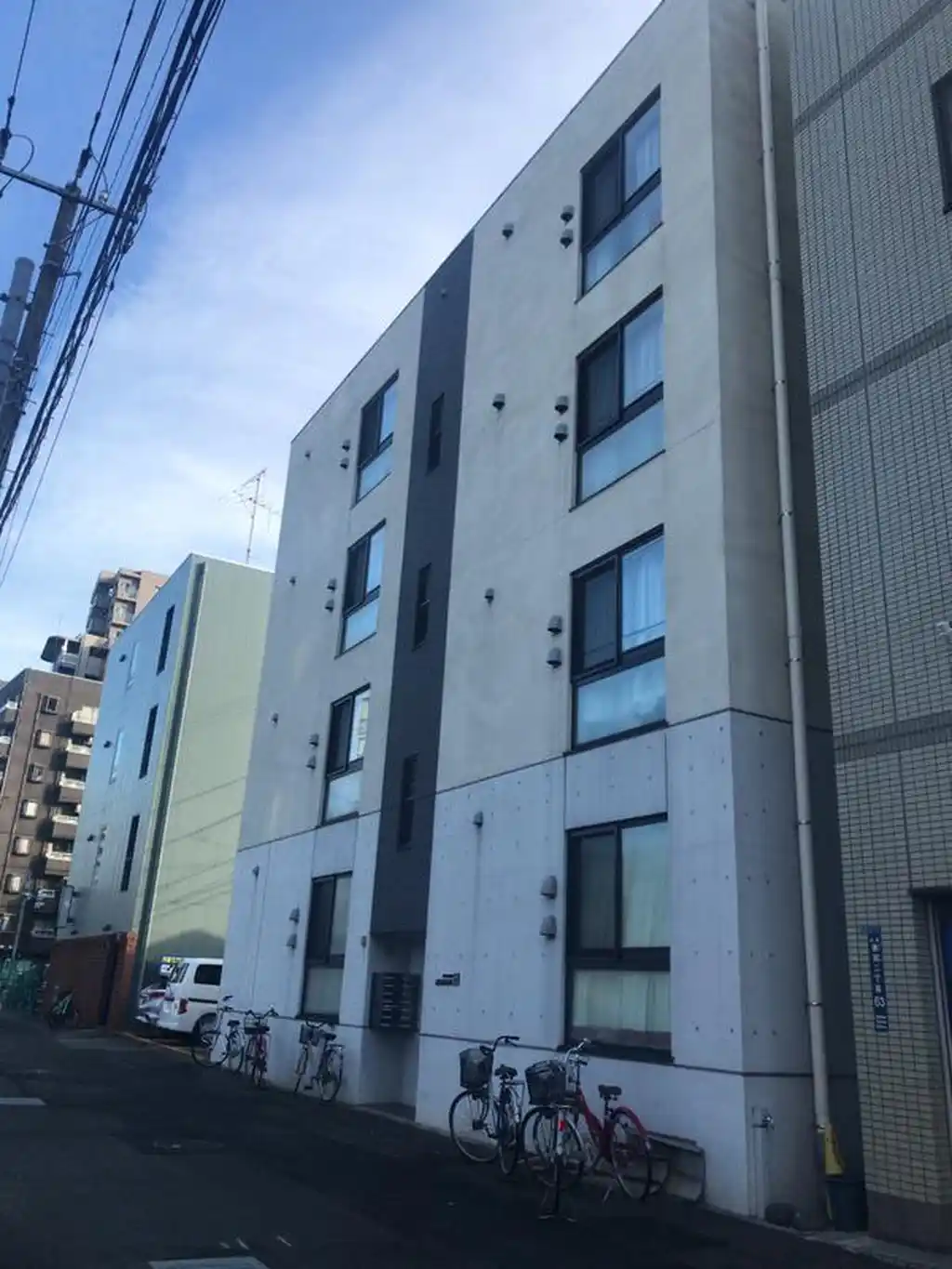 COCOCUBEAKABANE 外観