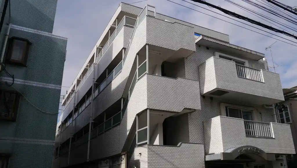 セントヒルズ・国立 外観