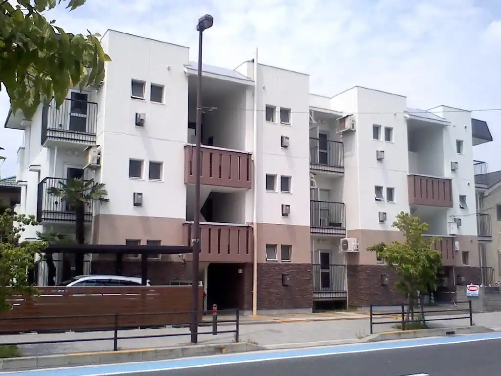南林間グランドハイツ 外観