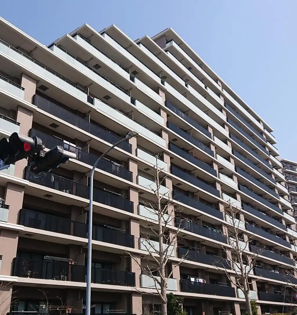 ドレッセ横浜十日市場サニーテラス 外観