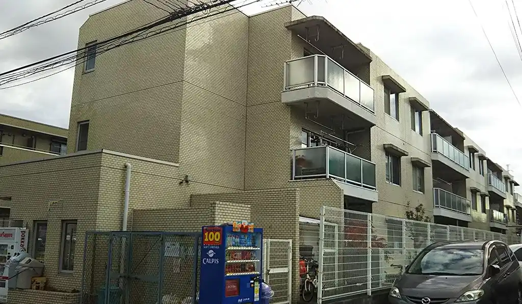 コーラルハイム小机 外観