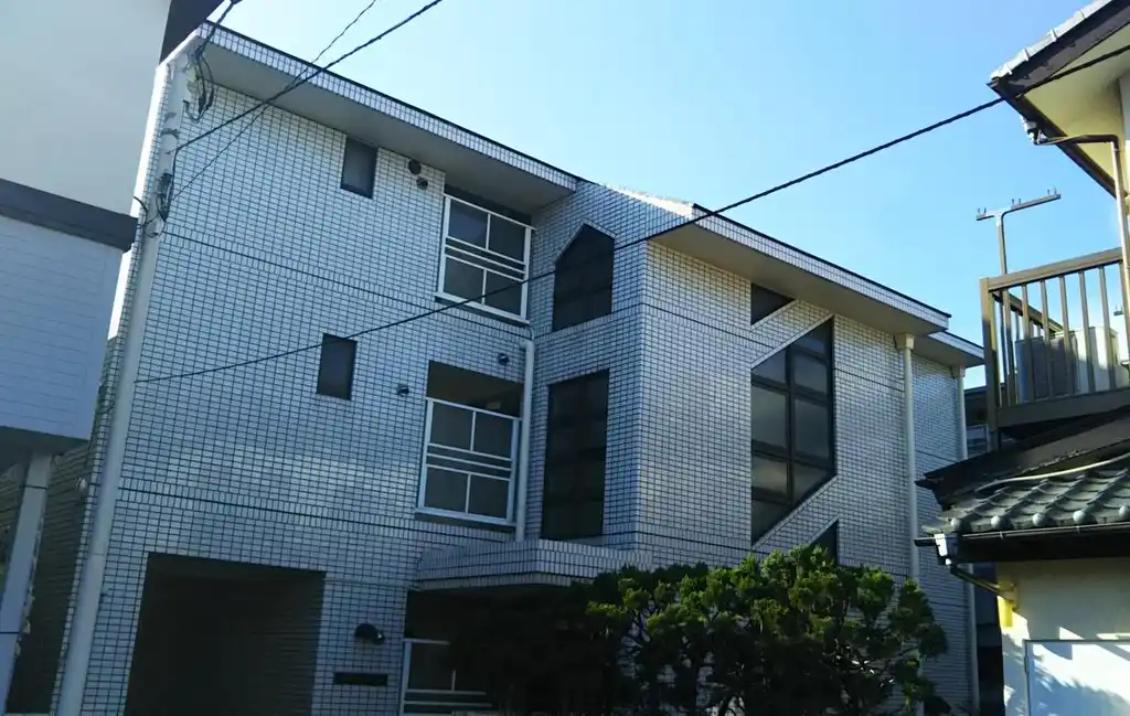 セントラルファースト 外観