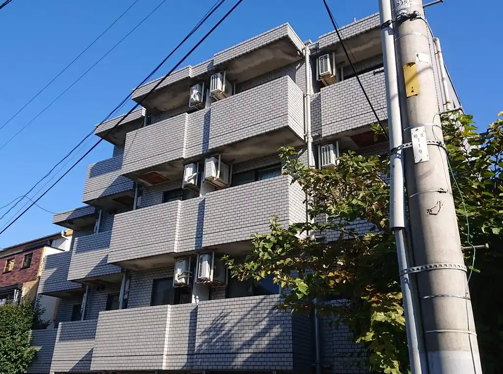 LIFEPOINT蓮根 外観