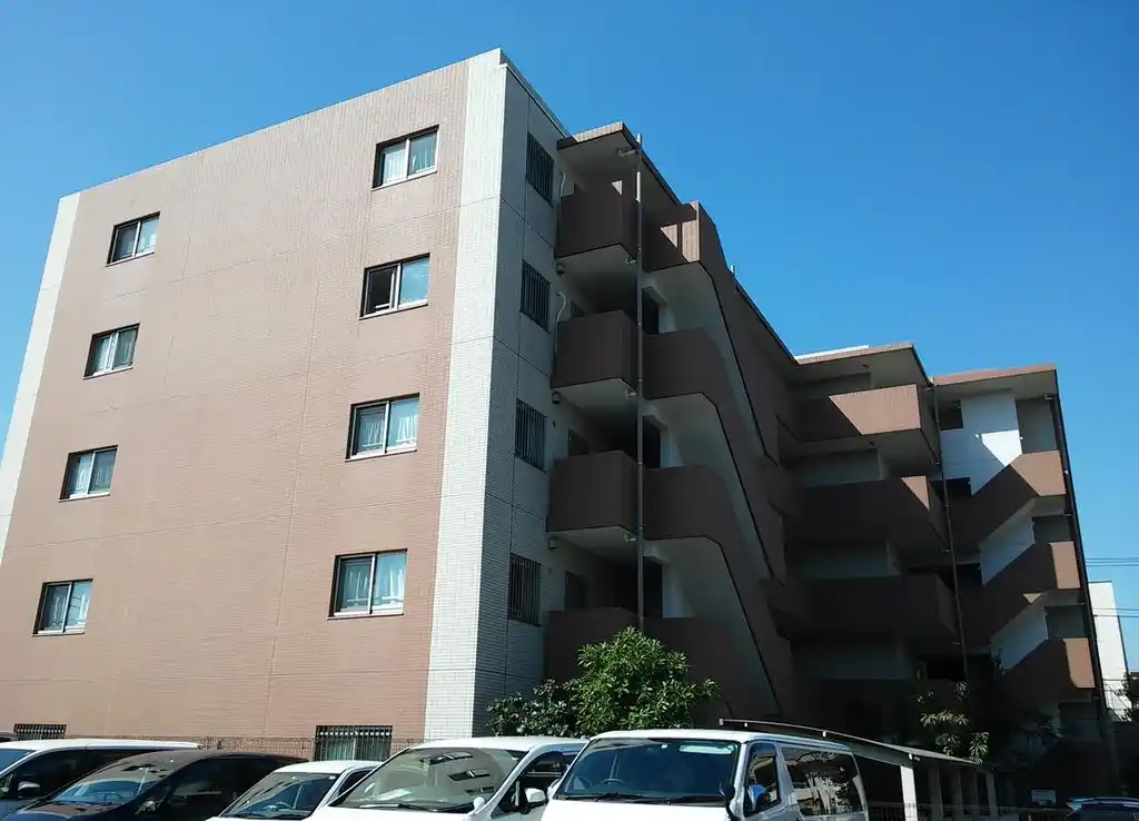 ブリズラヴィーヌ 外観