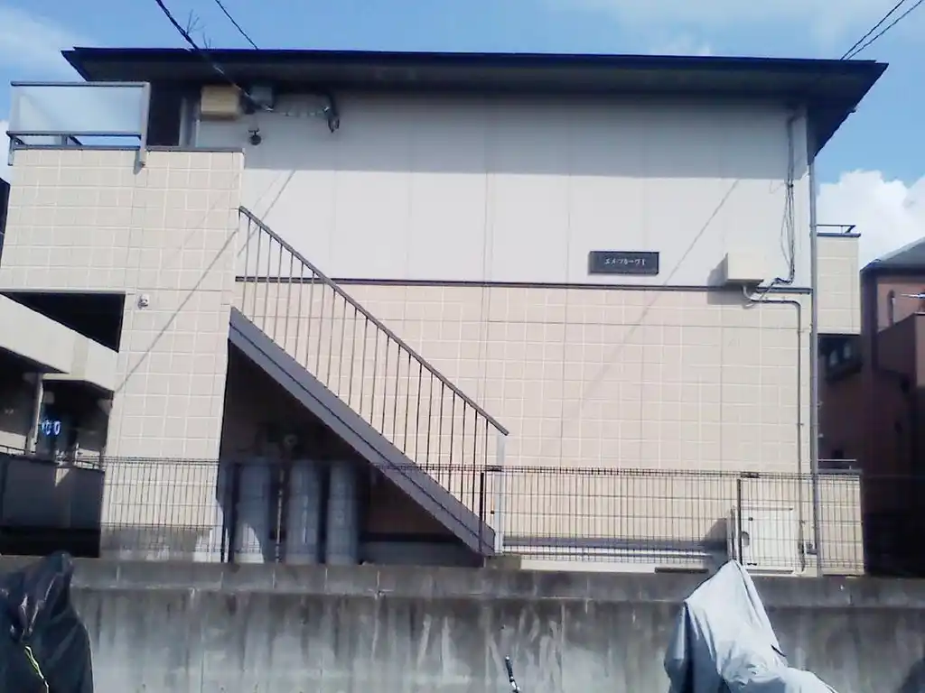 エメ・フルーヴ 外観