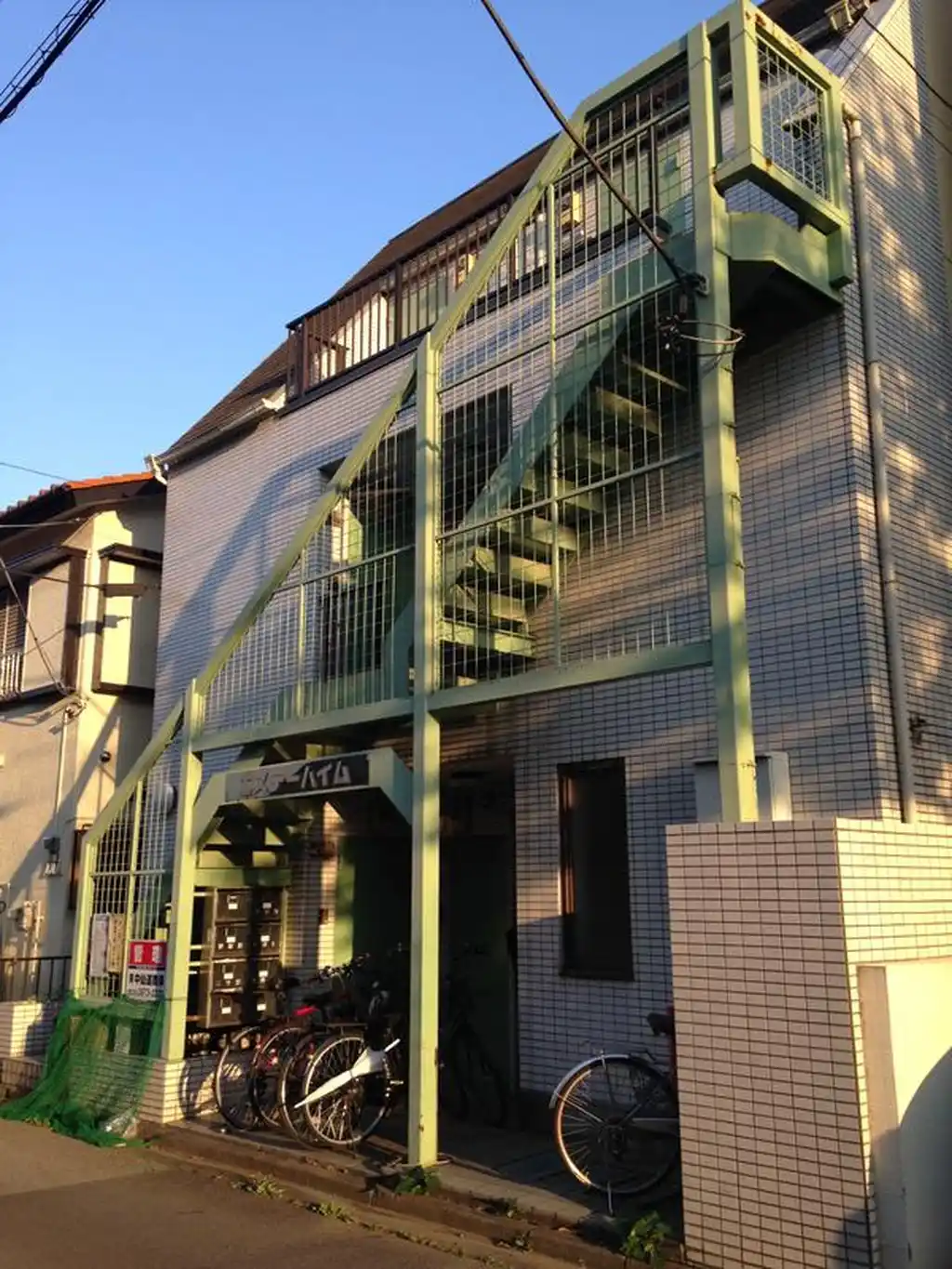 エステーハイム 外観