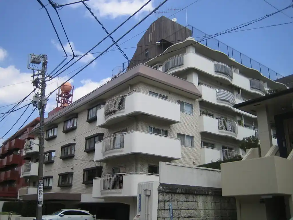 外苑パークホームズ 外観