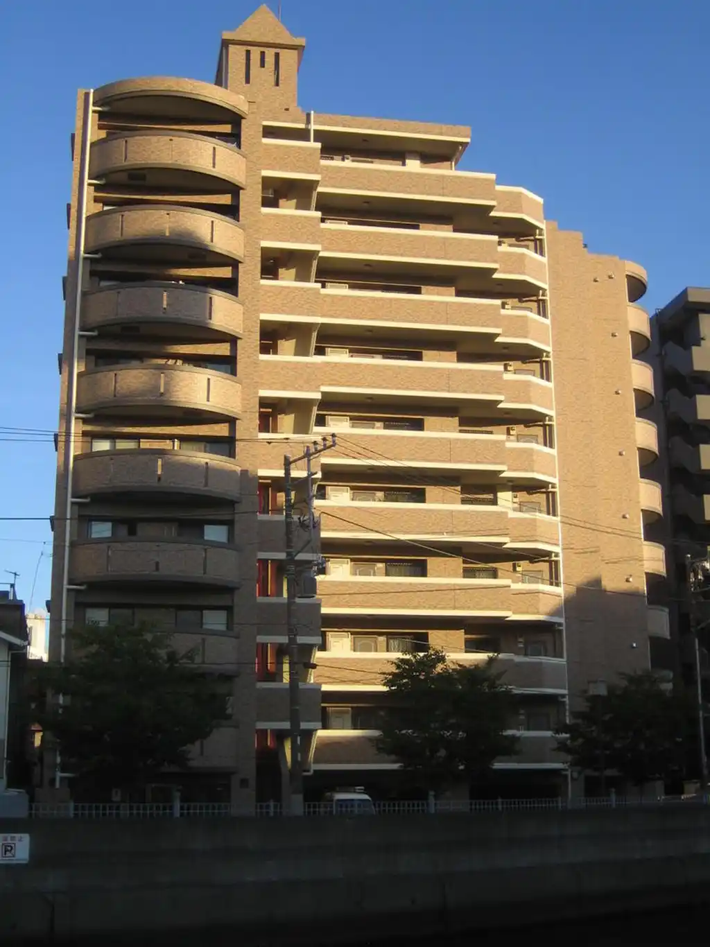 南太田ダイカンプラザ 外観