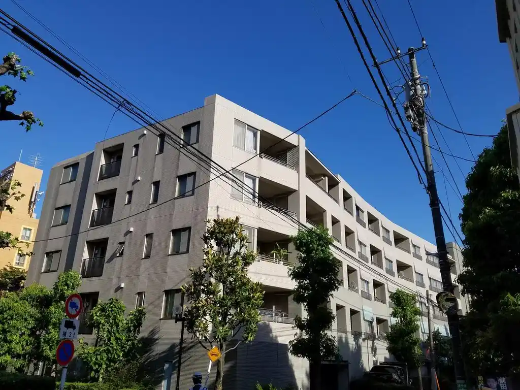 レジデンシャル・アート代々木公園 外観