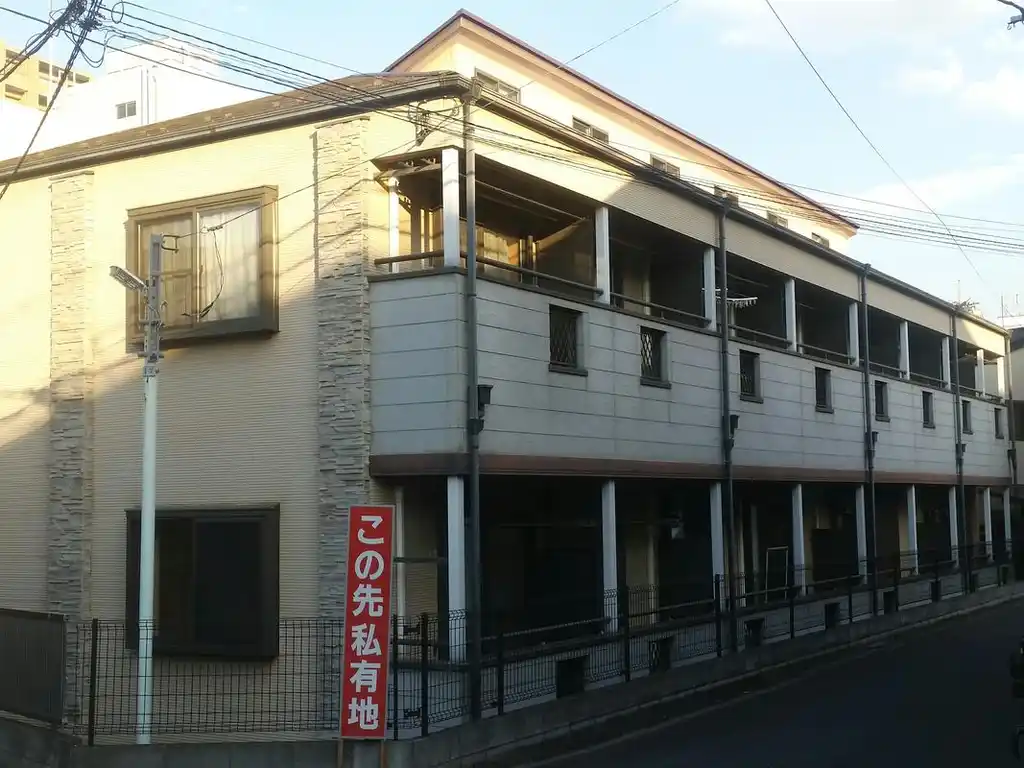 シャンブル中通り 外観