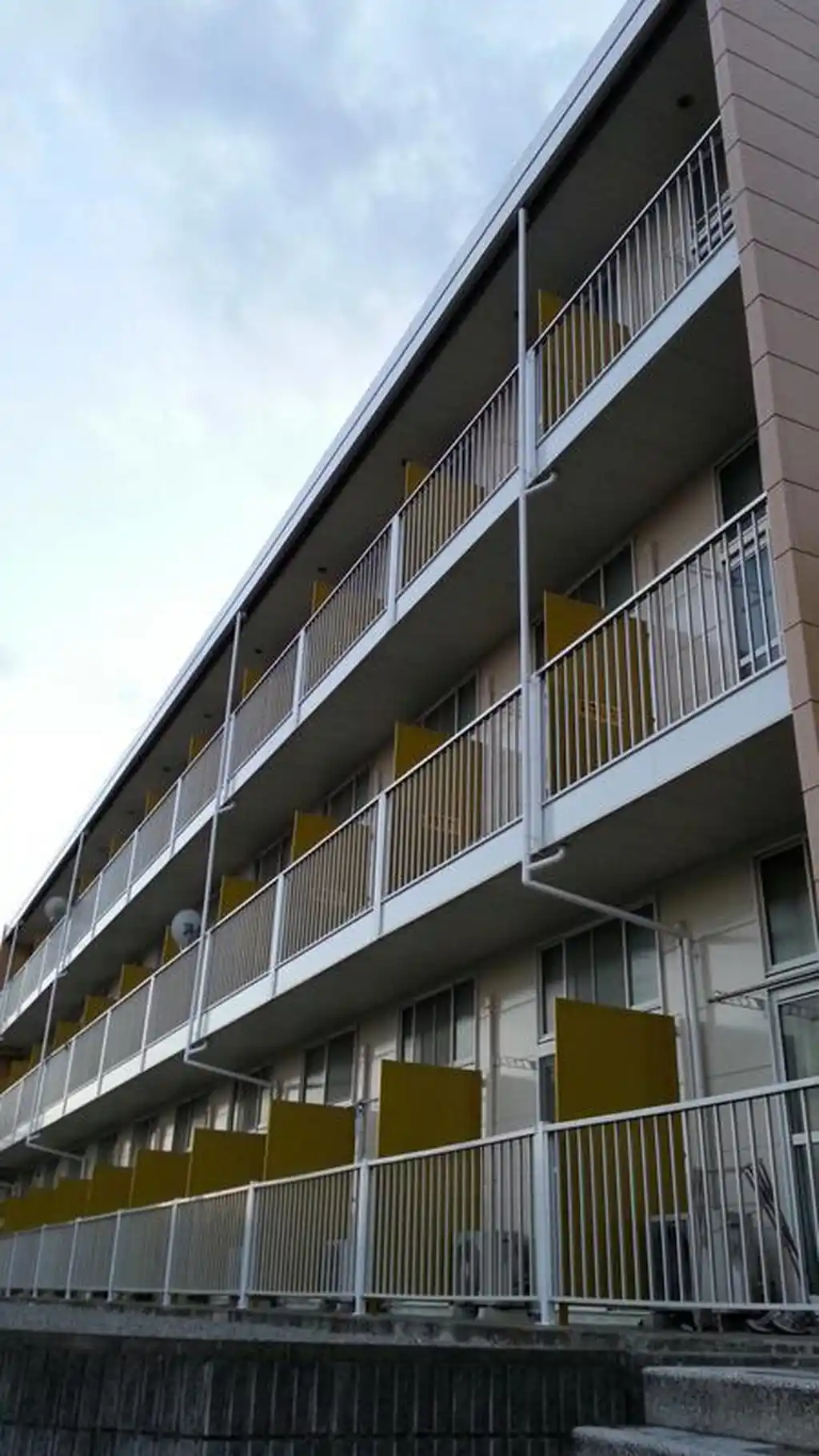 レオパレスツインヴィラB 外観