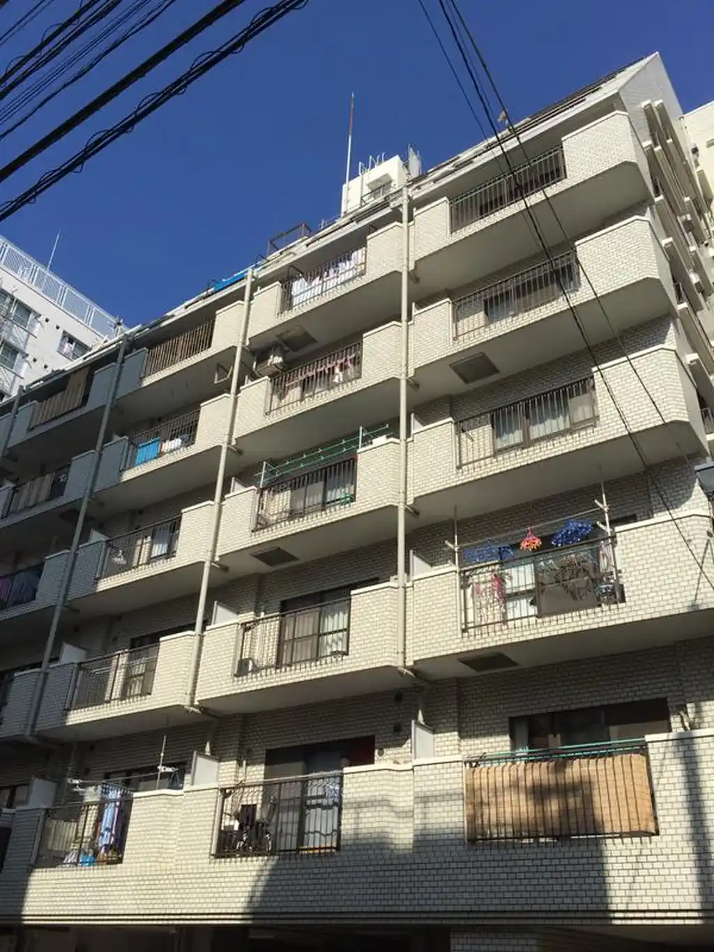 中銀上野小島マンシオン 外観