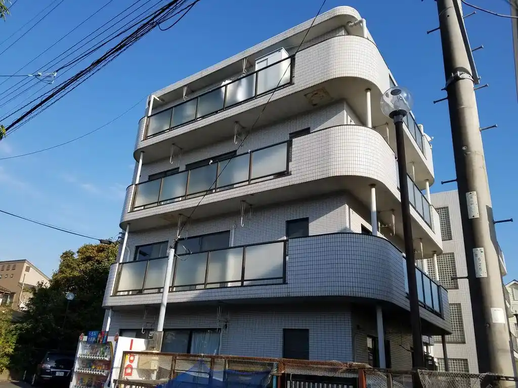 ラパス湘南2 外観