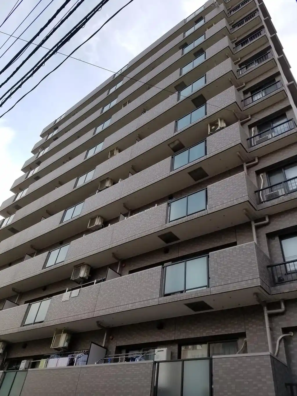 ナイスアーバンシティ東神奈川 外観