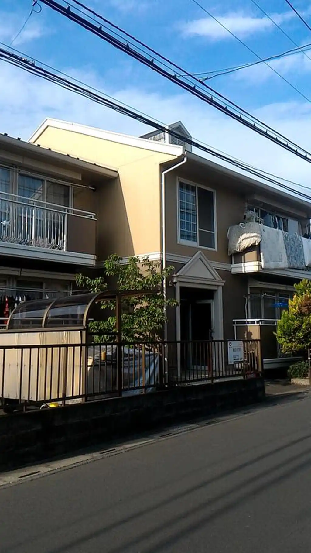 日進セントラルハイツB 外観