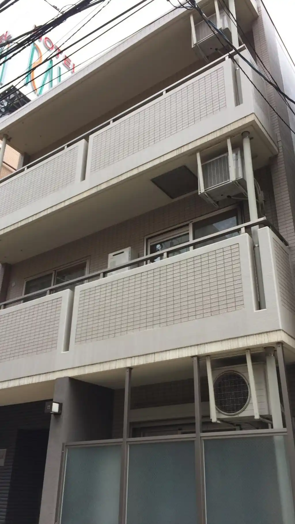 ルミエールイースト 外観