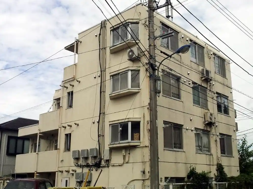 メゾン多摩 外観