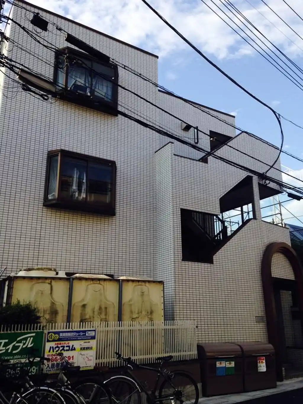 マメール中浦和 外観