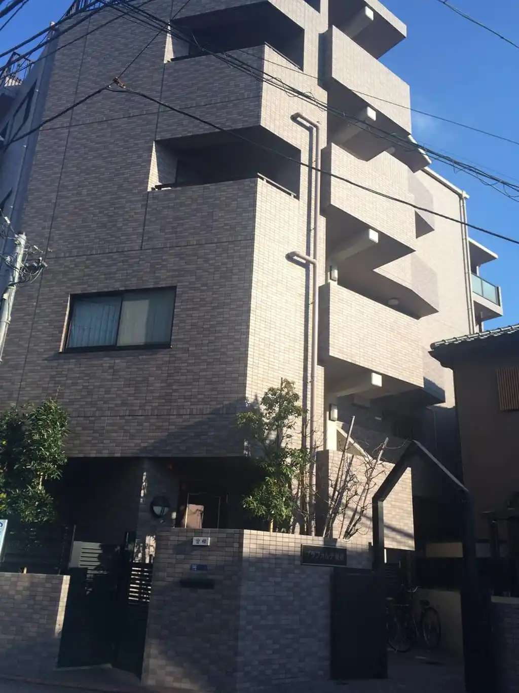 プラフォルテ曽根 外観