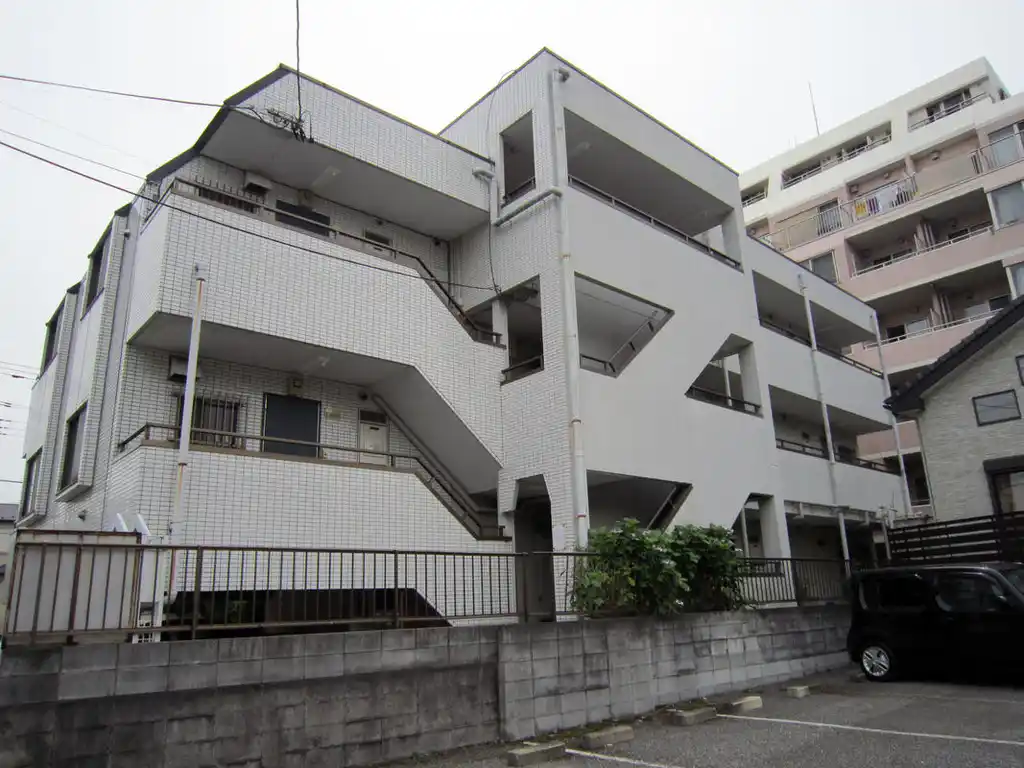 サンモール坂本 外観