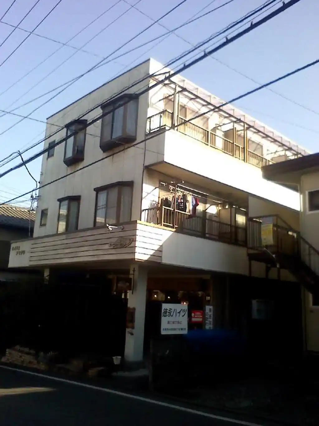 ハイネスアミクラ 外観