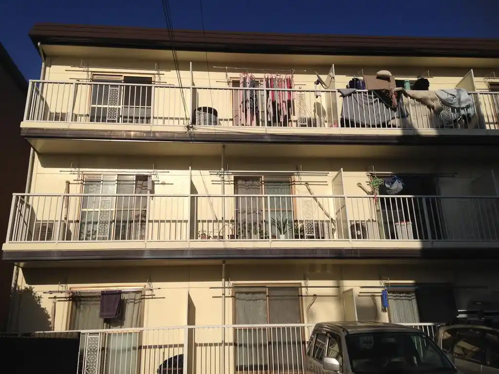 イースト・リバーハイツ 外観