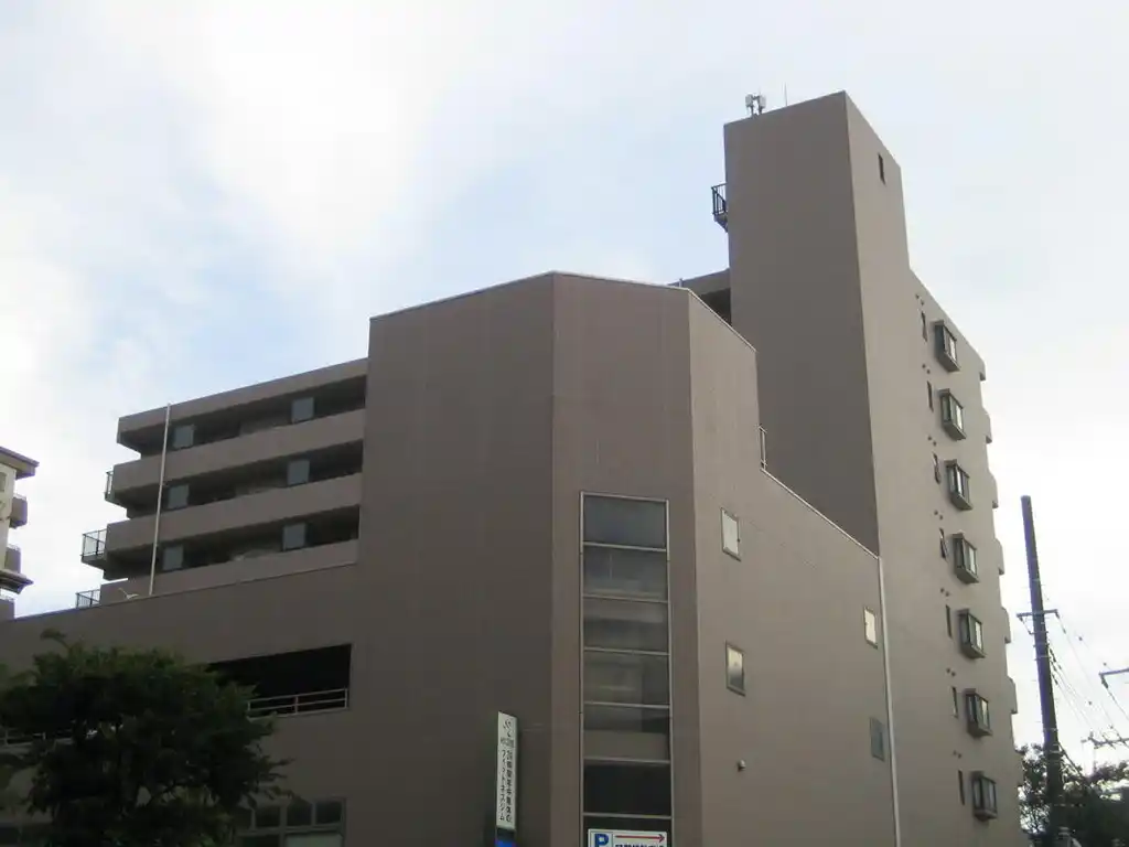 リオベルデ鶴声 外観